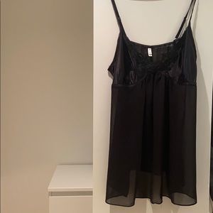 BLACK NIGHTIE